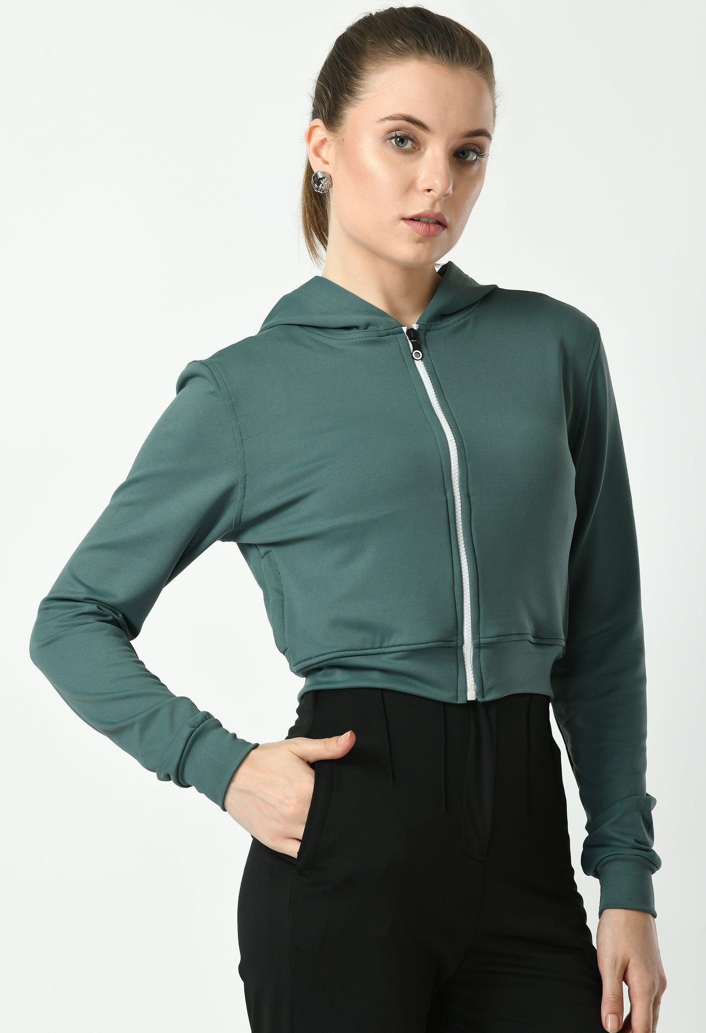 Women's Solid Regular Fit Full Sleeve Hoodies